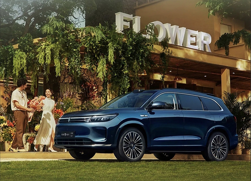 2024 AITO New M7 Max 5-seat AWD SUV